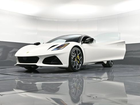 New 2026 Lotus Emira SE image 37