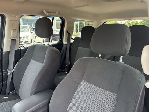 Used 2017 Jeep Patriot Sport w/ Power Value Group FWD image 11