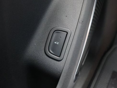 New 2026 Chevrolet Traverse RS image 15