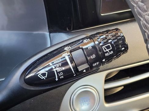 Used 2024 Hyundai Palisade SEL image 31