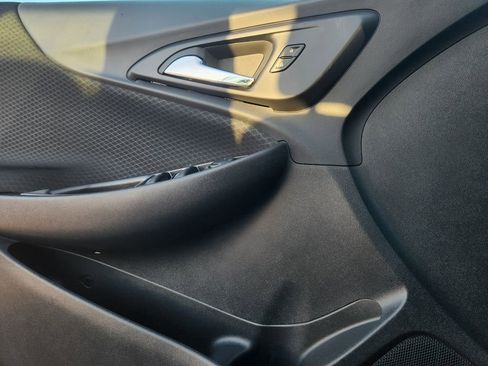 Used 2024 Chevrolet Malibu LT image 25