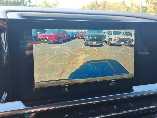 Used 2022 Chevrolet Silverado 1500 RST w/ Z71 Off-Road Package AWD/4WD image 7