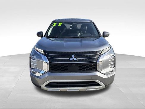 Used 2022 Mitsubishi Outlander SE FWD image 8