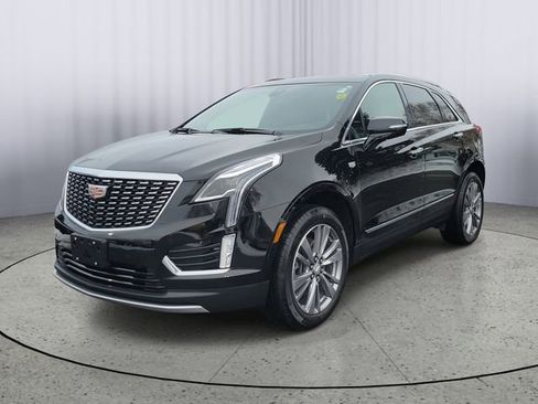 Used 2025 Cadillac XT5 Premium Luxury w/ LPO, Floor Liner Package AWD/4WD image 5