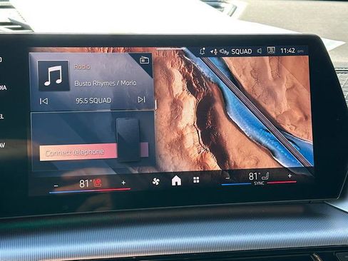 Certified 2025 BMW X2 xDrive28i w/ Premium Package image 27