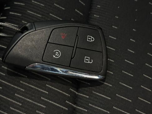 Used 2025 Chevrolet Equinox LT image 22