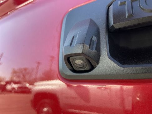 Used 2019 Toyota Tundra SR5 w/ SX Package image 6