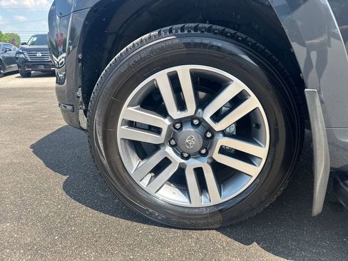 Used 2024 Toyota 4Runner TRD Sport w/ Technology Package AWD/4WD image 30