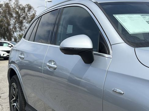 New 2025 Mercedes-Benz GLC 350e 4MATIC image 5