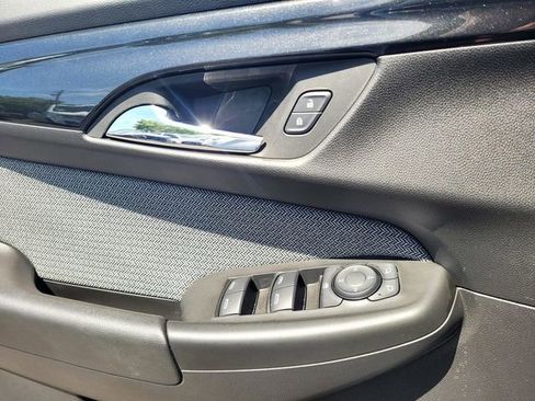 Used 2025 Chevrolet TrailBlazer LS FWD image 20