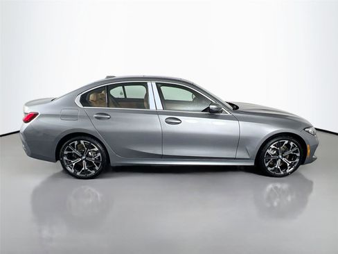 New 2026 BMW 330i xDrive Sedan w/ Convenience Package image 7