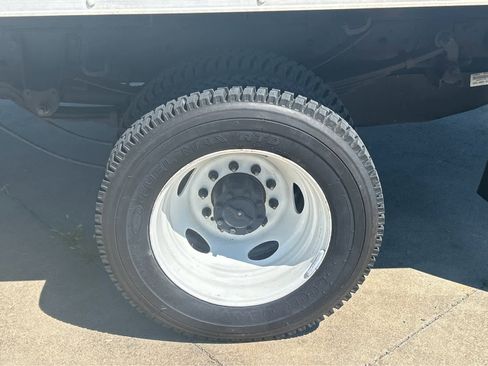 Used 2019 Ford F450 XL image 30