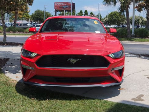 Used 2021 Ford Mustang Premium RWD image 3
