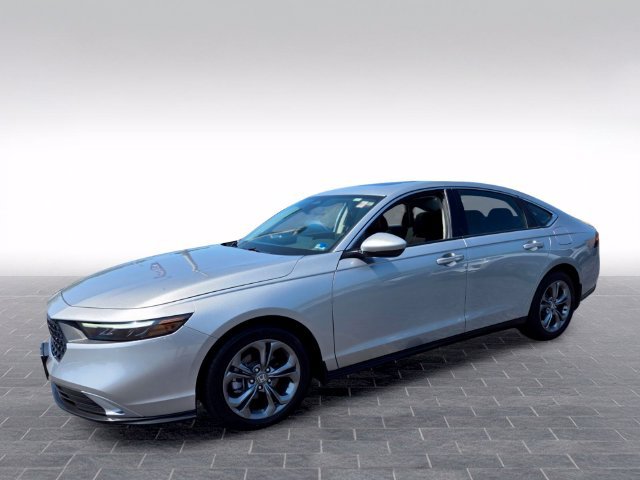 Used 2024 Honda Accord EX image 3