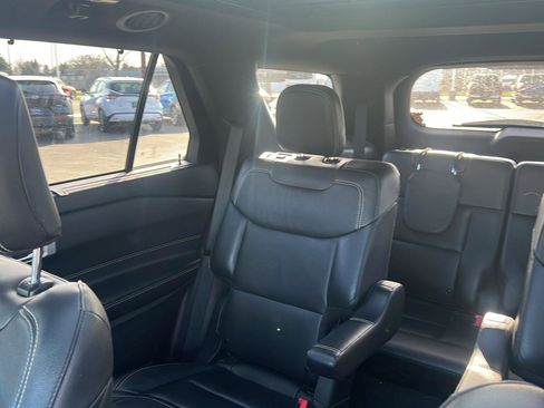 Used 2021 Ford Explorer ST w/ Equipment Group 401A image 22