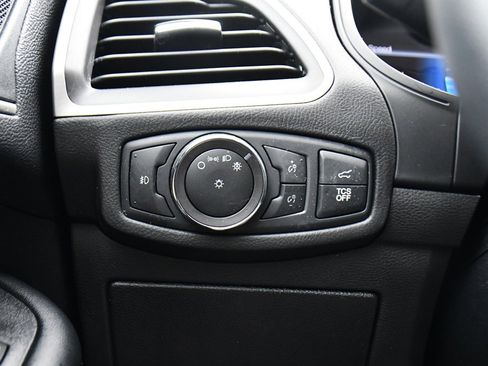 Used 2022 Ford Edge SEL w/ Convenience Package image 28