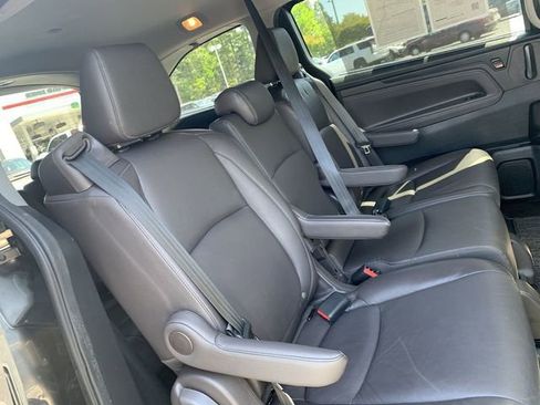 Used 2022 Honda Odyssey Touring image 12