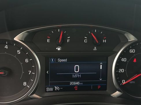 Used 2024 GMC Terrain SLE w/ Driver Convenience Package AWD/4WD image 14