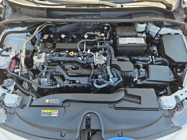 Used 2025 Toyota Corolla LE FWD image 12
