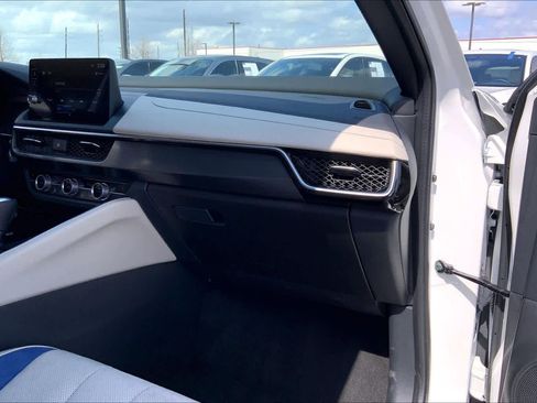 Used 2025 Acura ADX A-Spec image 19