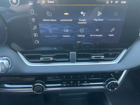 New 2026 Chevrolet Equinox LT w/ LPO, Floor Liner Package image 13