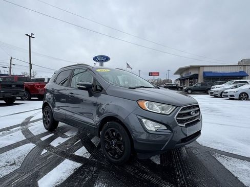 Used 2019 Ford EcoSport SE w/ SE Convenience Package image 5