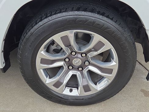 Used 2023 RAM 1500 Limited AWD/4WD image 7
