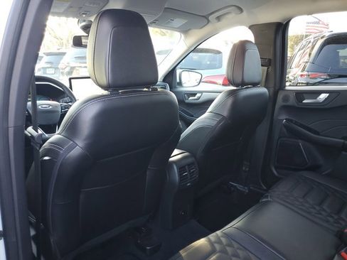 Certified 2023 Ford Escape Platinum w/ Premium Technology Package image 11