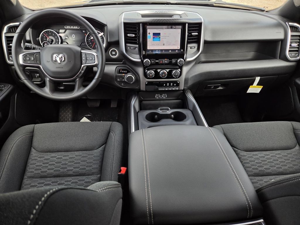 New 2026 RAM 1500 Express AWD/4WD image 11