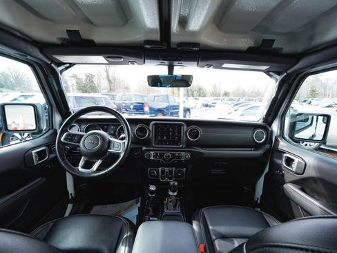 Used 2023 Jeep Wrangler Unlimited Sahara w/ Cold Weather Group image 47