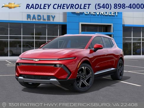 New 2025 Chevrolet Equinox EV LT w/ Convenience Package II image 6