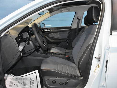 New 2026 Volkswagen Jetta SEL image 6