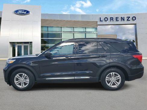 Used 2023 Ford Explorer XLT image 8