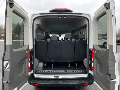 Used 2023 Ford Transit 350 XLT image 16
