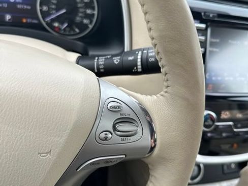 Used 2018 Nissan Murano Platinum AWD/4WD image 23