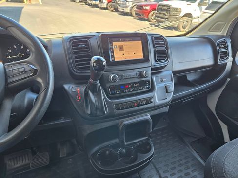 Used 2023 RAM ProMaster 2500 FWD image 21
