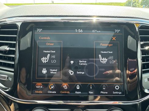Used 2021 Jeep Grand Cherokee Limited AWD/4WD image 10