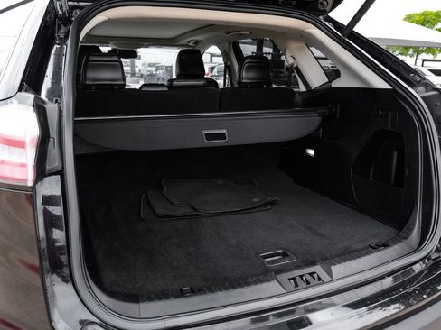 Used 2020 Ford Edge SEL w/ Convenience Package FWD image 54