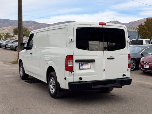 Used 2016 Nissan NV 1500 SV w/ Technology Package RWD image 4