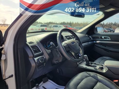 Used 2017 Ford Explorer Sport w/ Equipment Group 401A image 13