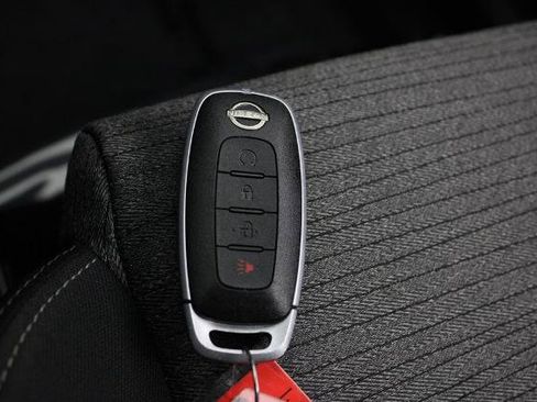 Certified 2023 Nissan Rogue SV FWD image 30