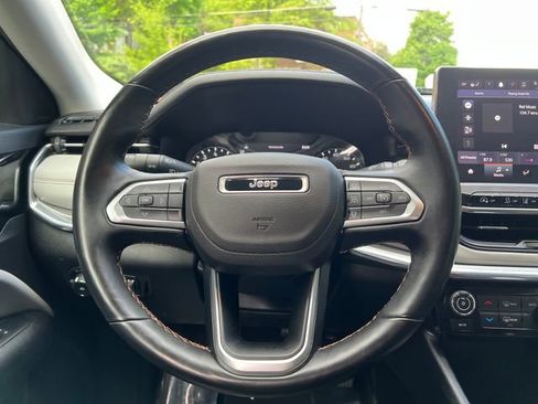 Used 2022 Jeep Compass Limited AWD/4WD image 13