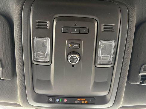 Used 2024 Chevrolet Tahoe LT image 27