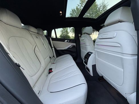 Used 2025 BMW X6 M60i AWD/4WD image 20
