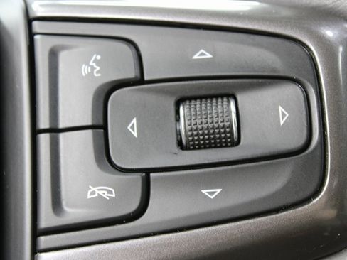 Used 2023 Chevrolet Silverado 1500 ZR2 w/ Technology Package image 66