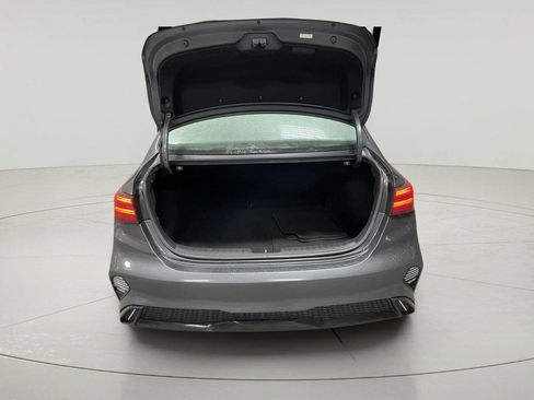 Used 2023 Kia Forte GT-Line image 9