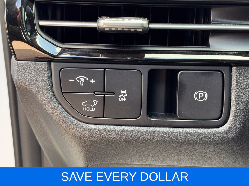 Used 2026 Kia Sportage EX w/ EX Panorama Roof Package FWD image 9