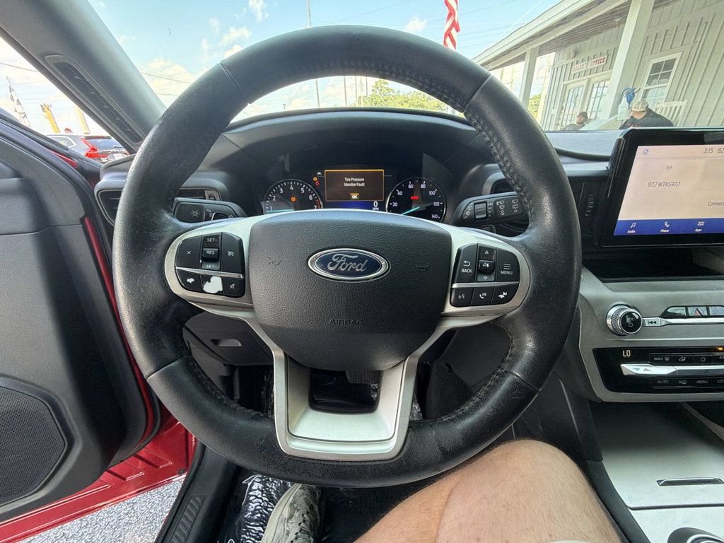 Used 2020 Ford Explorer XLT RWD image 15