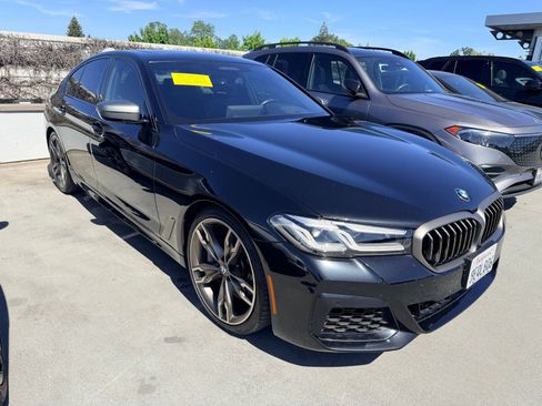 Used 2021 BMW M550i xDrive image 6
