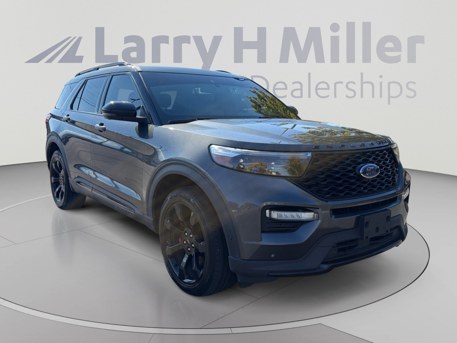 Used 2020 Ford Explorer ST w/ ST High-Performance Pack AWD/4WD image 7